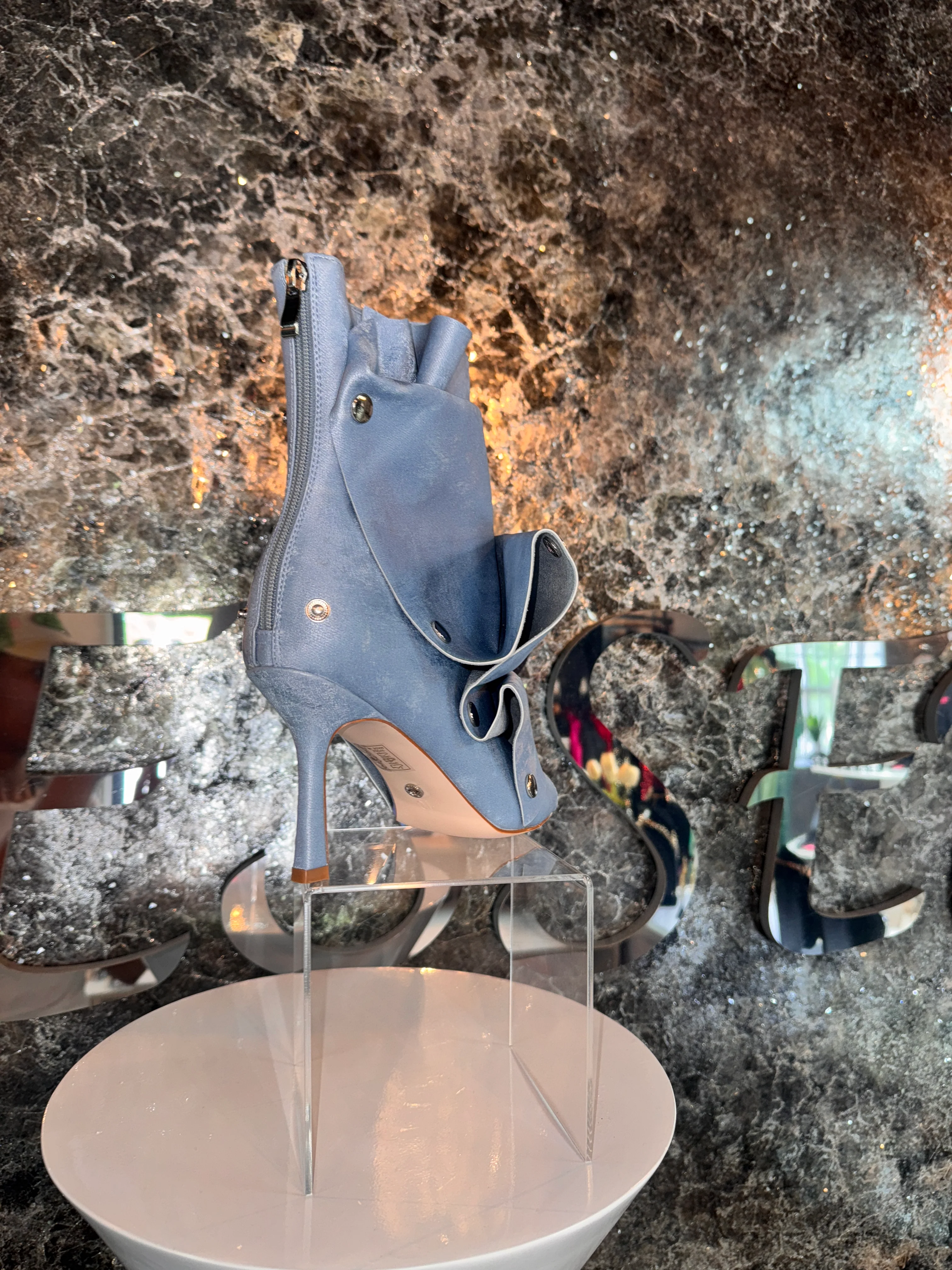 Powder Blue Design Heel - Image 7