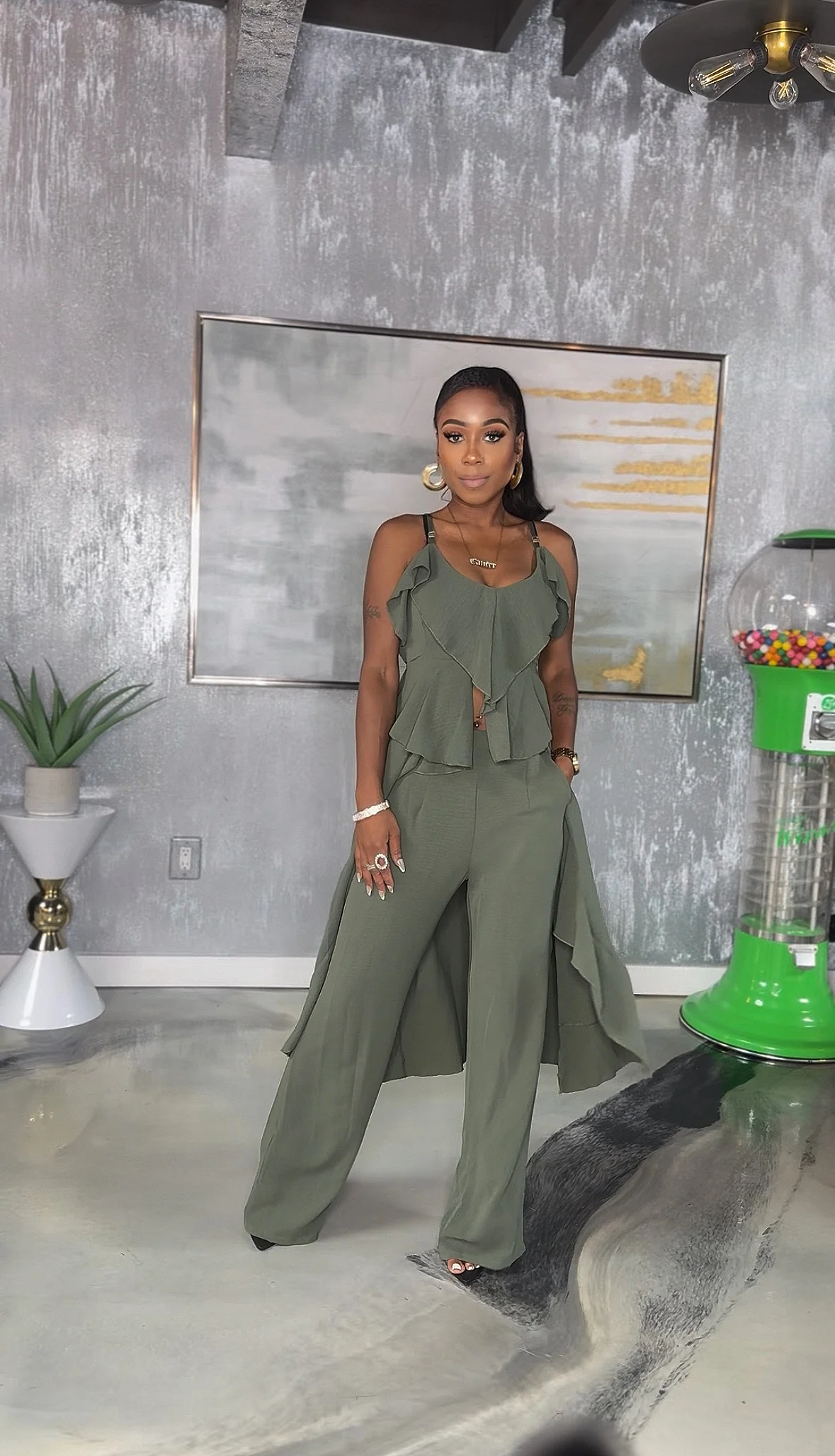 Wavy Olive Pant Set - Image 5